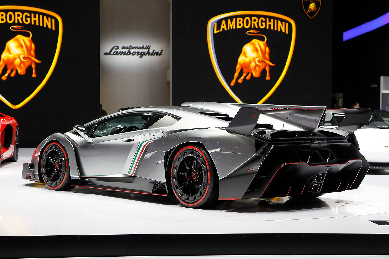 Supercar, Geneva Motor Show, Lamborghini, Ferrari, Veneno